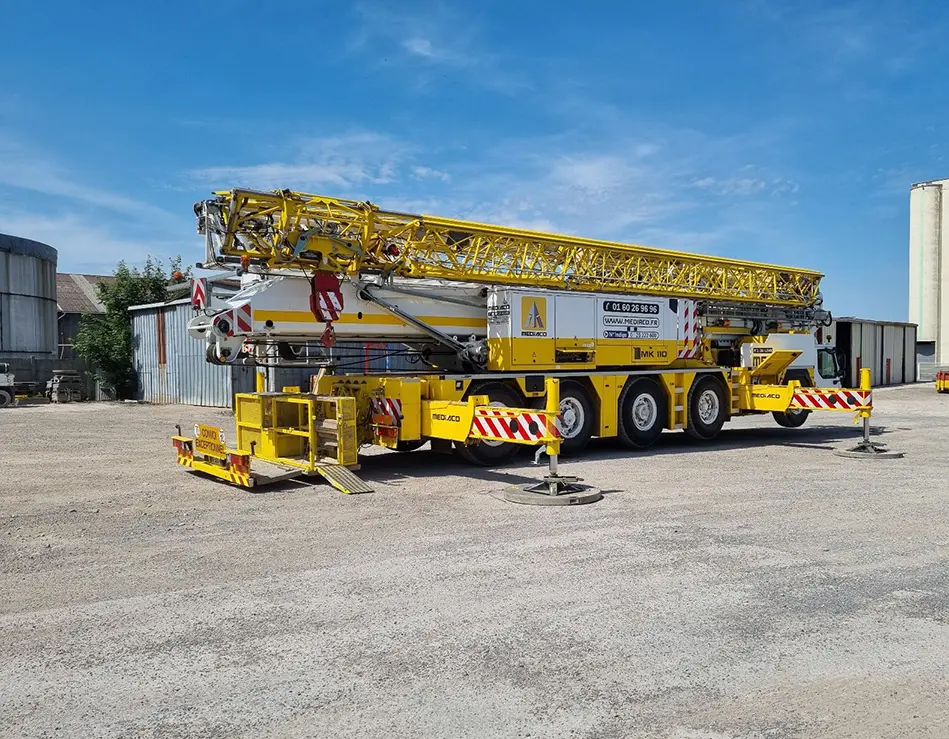 Location de grue à tour mobile à Reims