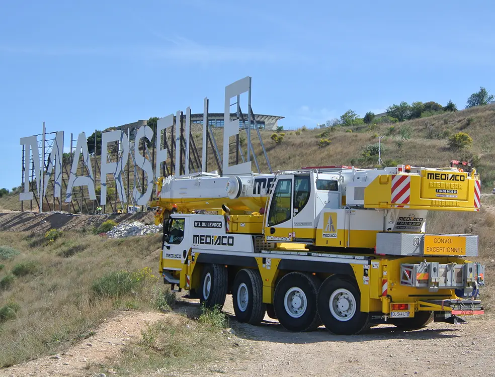 Location grue mobile à Marseille